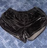 Velvet Shorts Photo 0