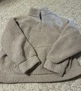 Outfitters Sherpa Photo 0