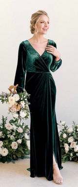 REVELRY Vera Velvet Dress in Emerald Green Size 4 | Evening | Bridesmaid Dress Photo 0
