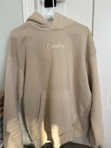 Comfrt hoodie Size M Photo 0