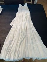 White maxi dress Photo 0