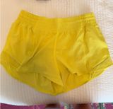 Lululemon Hotty Hot Shorts High-Rise 2.5" Photo 0