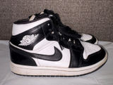 Nike Air Jordan 1 Mid Panda Women's 6.5 Black White DV0991-101 Sneakers Photo 0