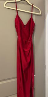 Red formal dress Photo 0