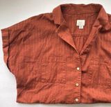 shimmer thread button front camp blouse, size medium Photo 0