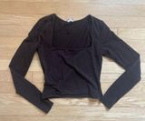 Garage Square Neck Long Sleeve Photo 0