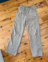ALO accolade Women's xs Pants in Taupe Photo 0