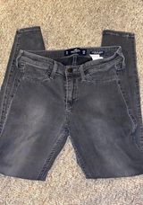 Hollister Low-Rise Jegging Photo 0