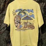 Graphic tee yellow, summer t-shirt size M Photo 0