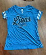 NFL Detroit Lions V-Neck T-Shirt Blue White Size M Photo 0
