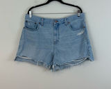Madewell Relaxed Mid Length Light Wash Denim Shorts Size 32 Women's Photo 0
