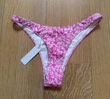 Bright swimwear bottom  Photo 0