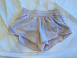 Lululemon Hottie Hot 2.5" Shorts Photo 0