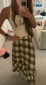 GREEN PLAID SKIRT Size M Photo 0