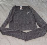 Gymshark Top Long Sleeve Crop Photo 0