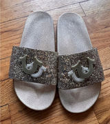 True Religion Keilani Slide Sandals Women Size 10 Gold Glitter Horseshoe Logo Photo 0