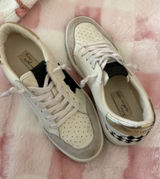 Vintage Havana Sneakers Photo 0