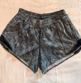 Lululemon Speed Running Shorts Size 8 Green Black Abstract Print Lined Photo 0