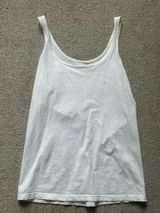 Old navy white tank top Photo 0