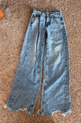 American Eagle Jeans Photo 0