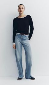 Wide Leg High Rise Jeans Photo 0