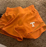 Lululemon Hotty Hot 2.5" Photo 0