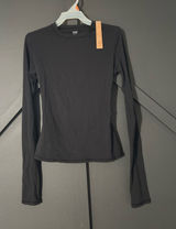 SKIMS Fits Everybody T-Shirt Photo 0