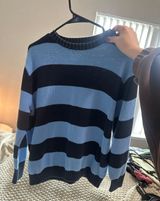 Crewneck Photo 0