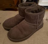 Light Grey UGG Boots Photo 0