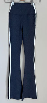 Splits59 Raquel Flared Leggings Gray Sz XS Photo 0