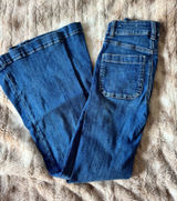 American Eagle Jeans Photo 0