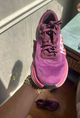 Running Shoes Photo 0