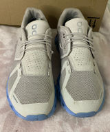On Cloud Engineering Women's Running Shoes Size 11 Photo 0