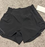 Lululemon Shorts Hotty Hot 4" High-Rise Photo 0