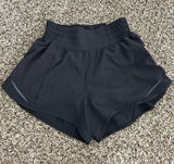 Lululemon Shorts 2.5" Photo 0