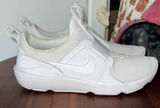 Nike White Slip-On Sneakers Photo 0