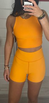Orange Set Photo 0