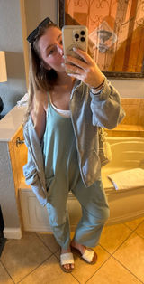 Green romper Size M Photo 0