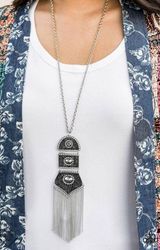 3pc Vintage Victorian necklace,earrings,bracelet -paparazzi Photo 0