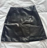abercrombie leather skirt Photo 0