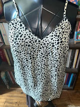 Kori black & white cheetah print boutique M sleeveless top Photo 0