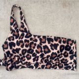 Leopard Print One Photo 0