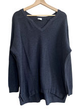 cabi gray oversized‎ cotton knit sweater women's size large casual fall pullover Photo 0