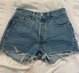 Levi’s 501 Shorts Photo 0