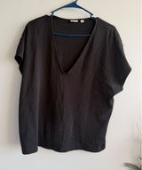 Babaton Black Deep V-Neck Relaxed Fit Short Sleeve T-Shirt Womens Large Photo 0