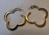 Gold Floral-Outline Hoop Earrings - Women Jewelry Photo 0