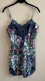 ✨ Vintage Gold Label Victoria’s‎ Secret Blue Lace Floral Satin Slip Small Photo 0