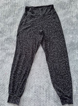 Lululemon Women's Aligh High Rise Jog Stretch‎ pants Color Black Gray Size 6 Photo 0