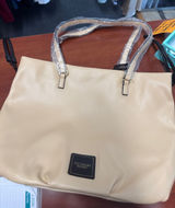 Victoria’s Secret tote // 081201 Photo 0