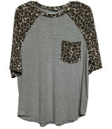 Zenana Women's Gray Animal Print Short Sleeve T-Shirt Front‎ Pocket Size M Photo 0